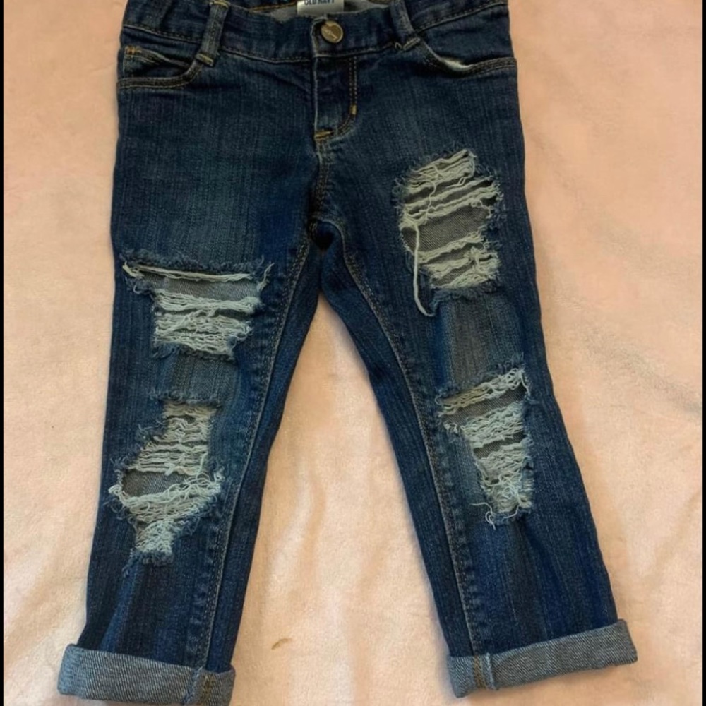 2T distressed denim